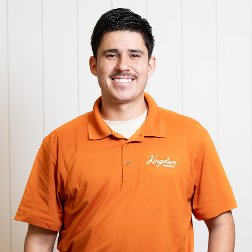 Kingdom Plumbing technician